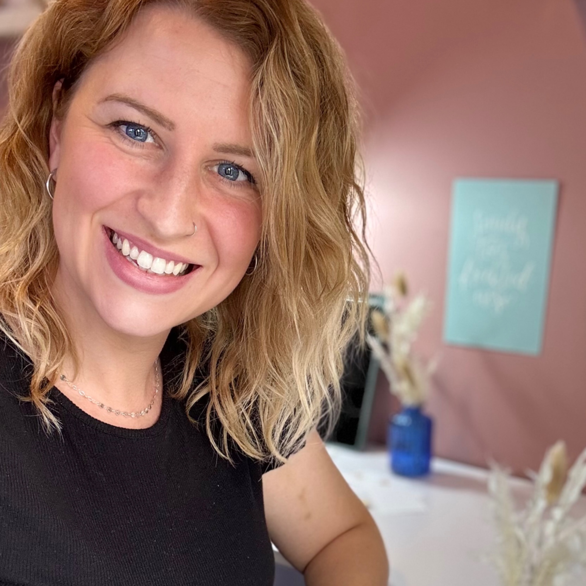 June Artist of the Month... Stephanie Hatch